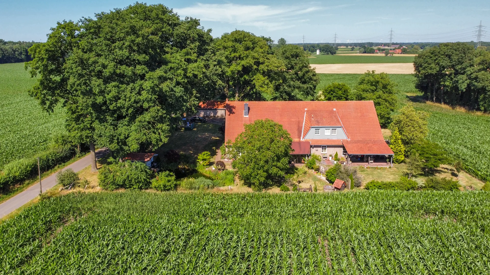 Historisches Landhaus-Anwesen mit ELW, Wintergarten & Fernblick · Bild 3