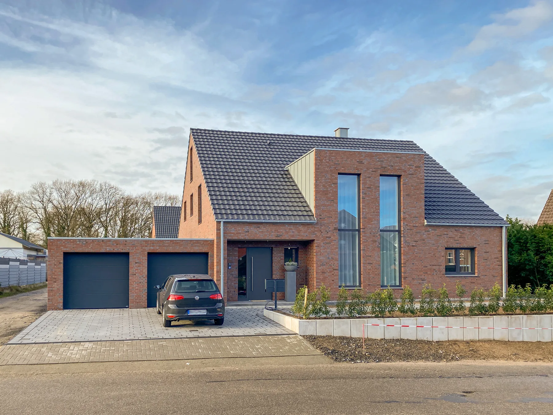 Großzügiges Einfamilienhaus in Wesel | 220 qm – Bild 1